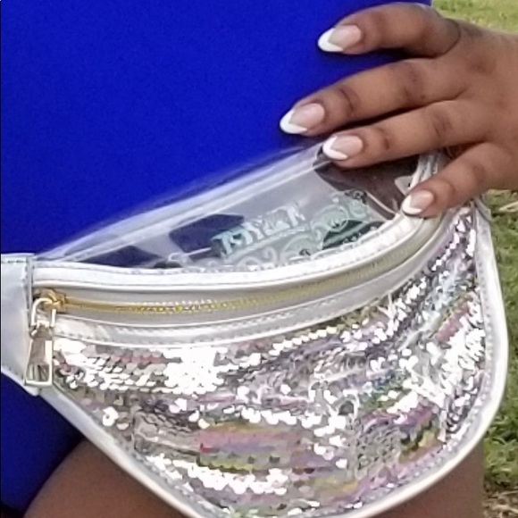 Sequin Pouch - Picture 3 of 3